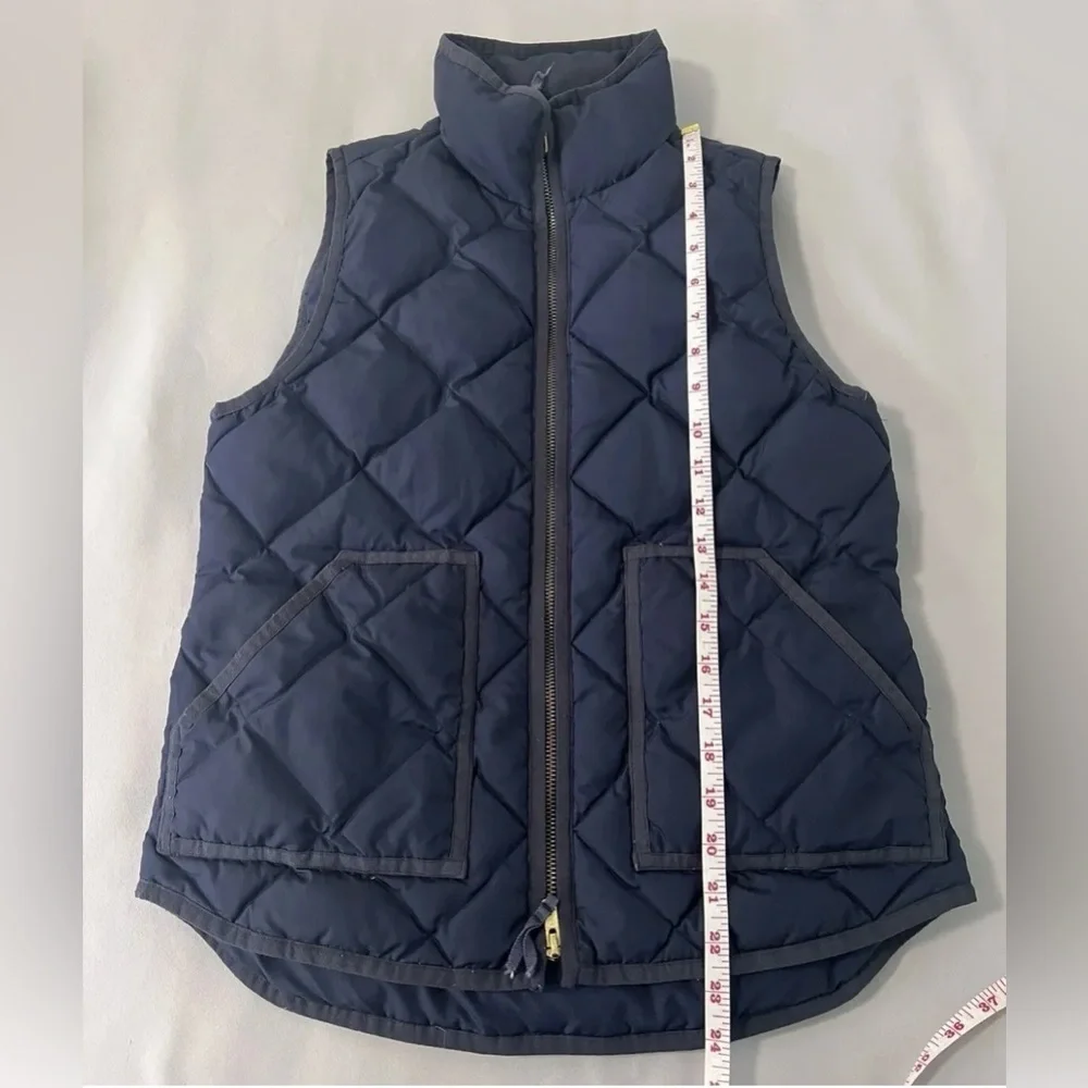J. CREW Navy Blue Excursion quilted down full‎ zip puffer vest Women's Sz XS